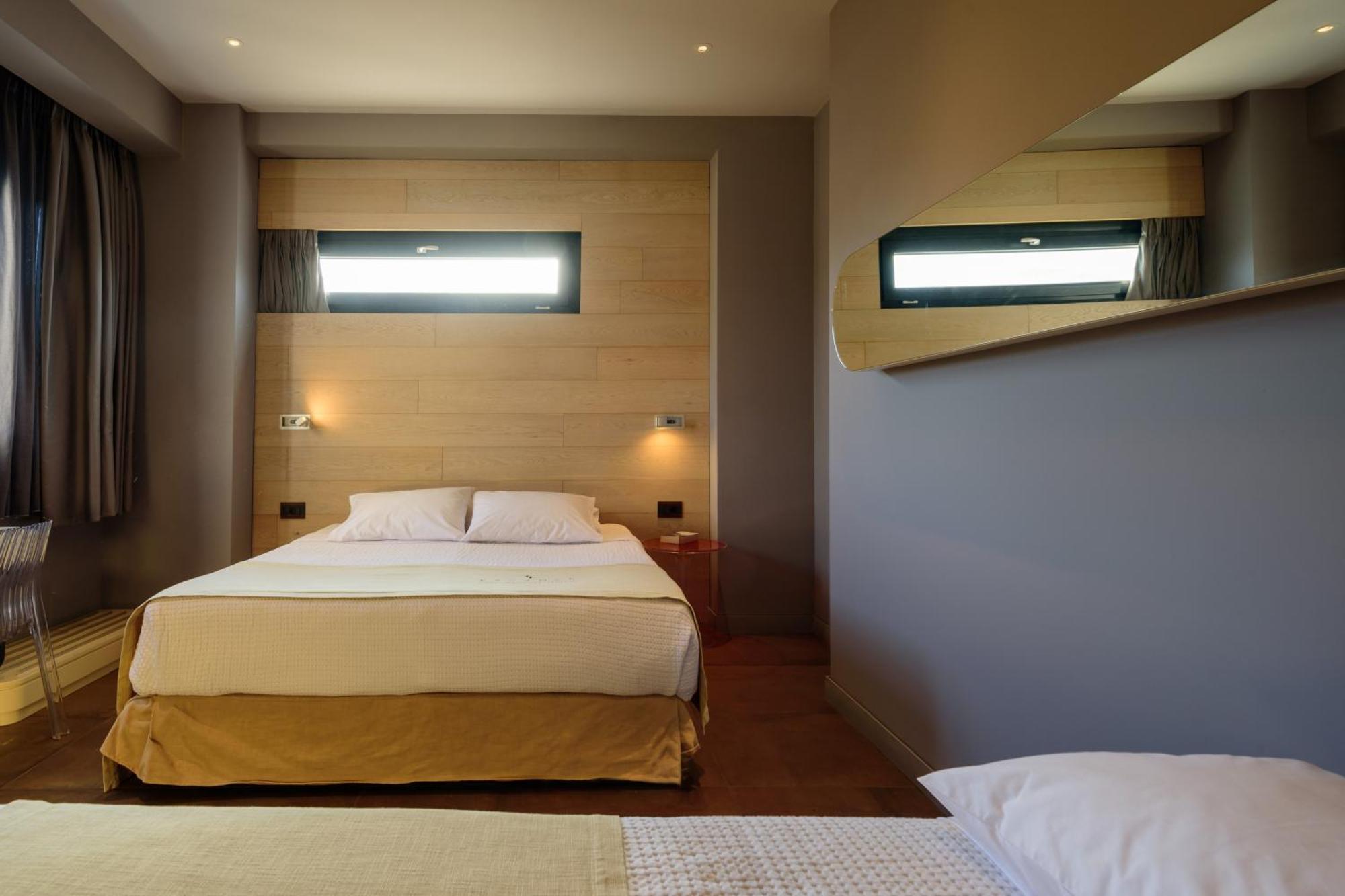 Essence Hotel Ioannina Ngoại thất bức ảnh
