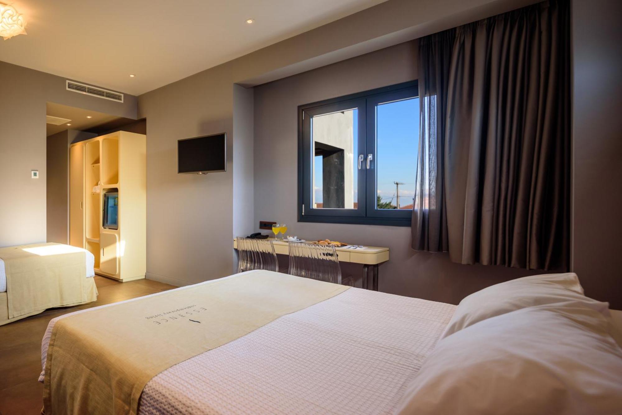 Essence Hotel Ioannina Ngoại thất bức ảnh