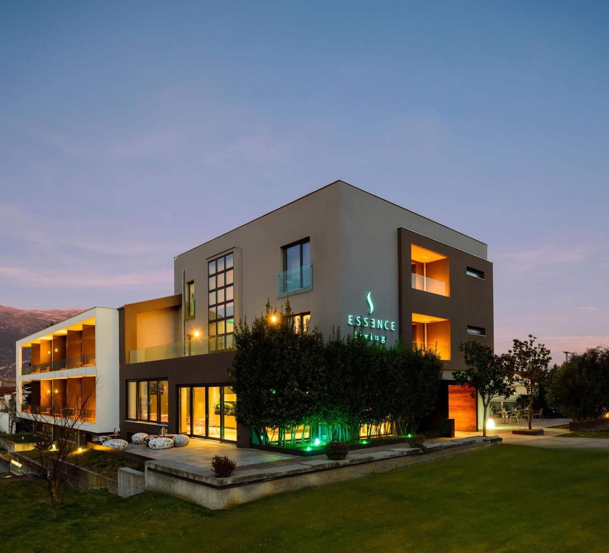 Essence Hotel Ioannina Ngoại thất bức ảnh
