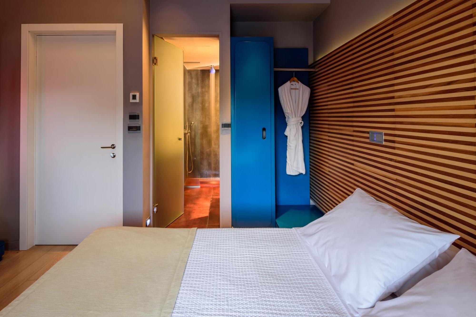 Essence Hotel Ioannina Ngoại thất bức ảnh