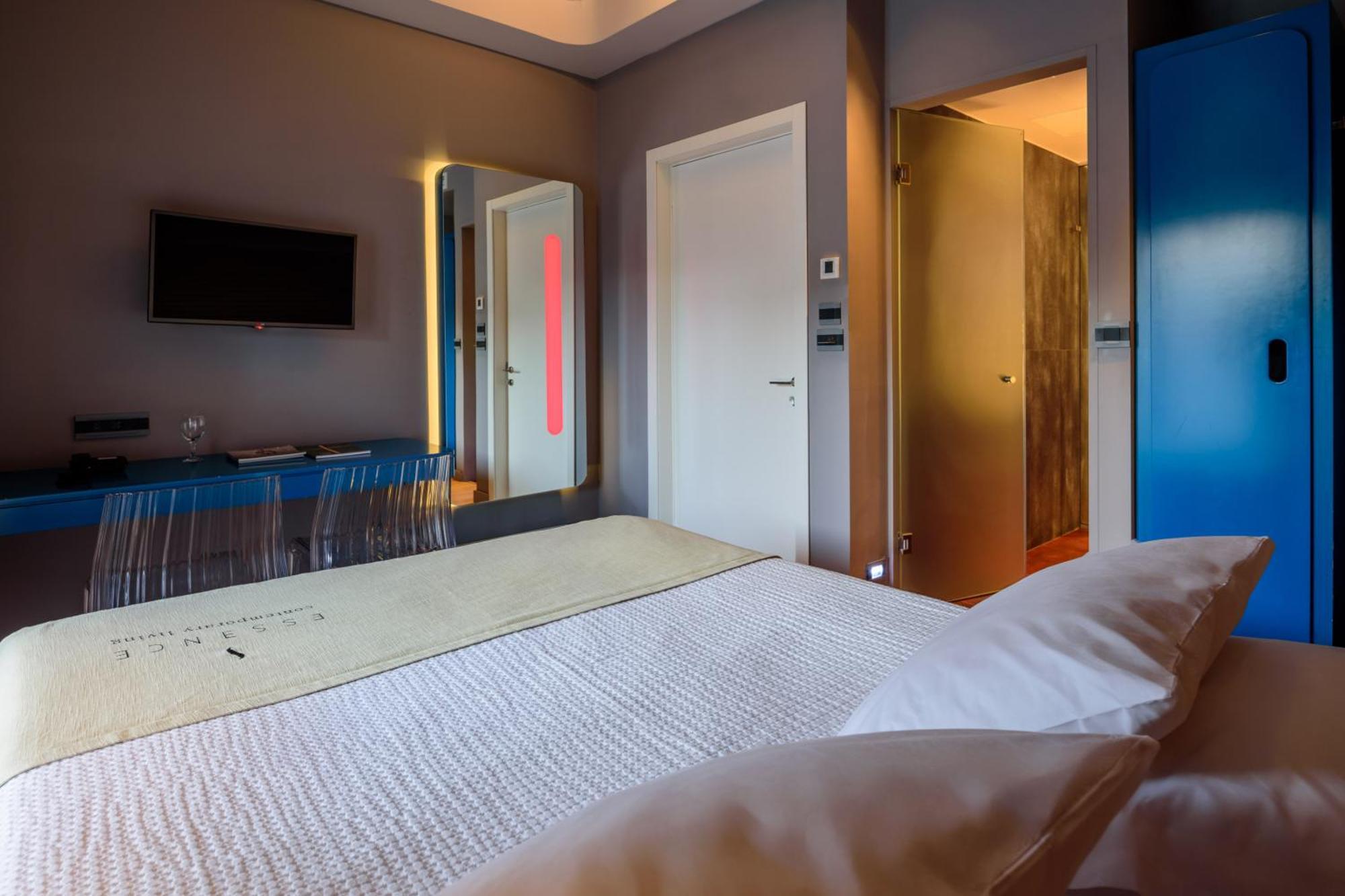 Essence Hotel Ioannina Ngoại thất bức ảnh